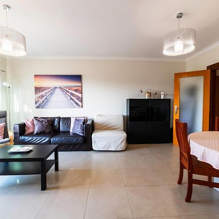 Do Vale T2 Com Piscina Lejlighed Albufeira Eksteriør billede