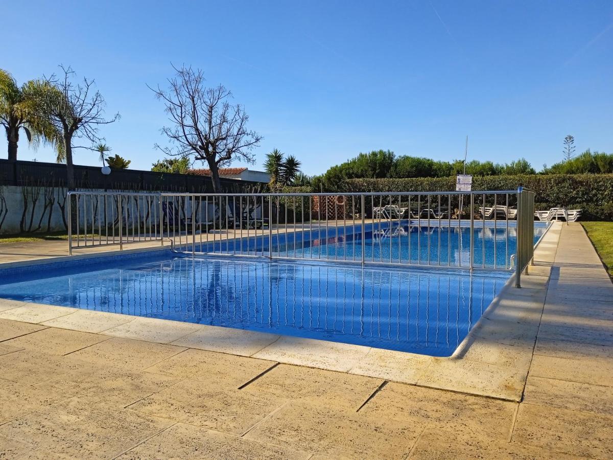 Do Vale T2 Com Piscina Lejlighed Albufeira Eksteriør billede
